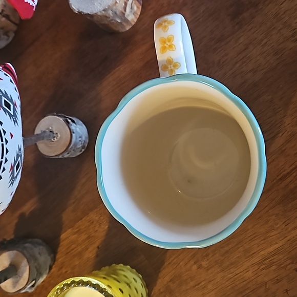 Pioneer Woman 18oz Coffee Mug - Picture 3 of 8